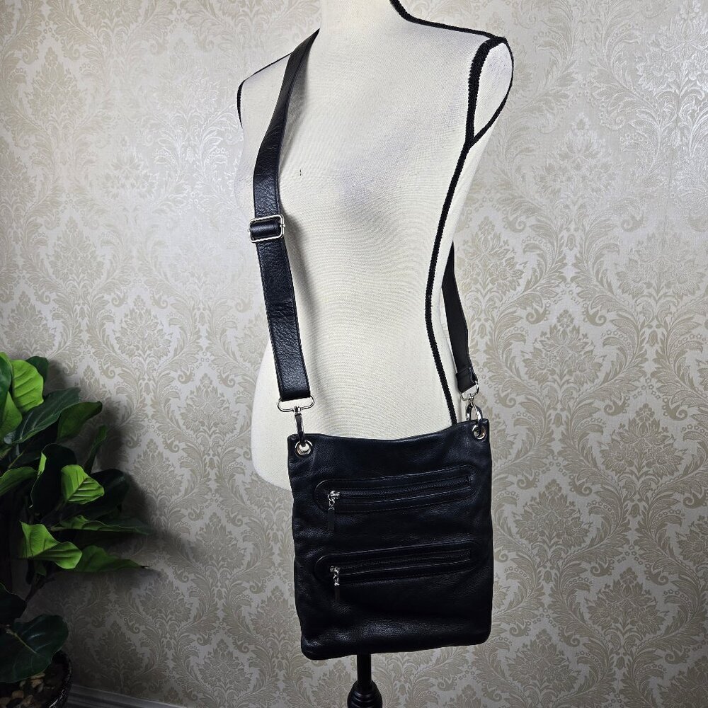 Margot Black Leather Crossbody Bag Top Zip Exterior Pockets Silver Hardware